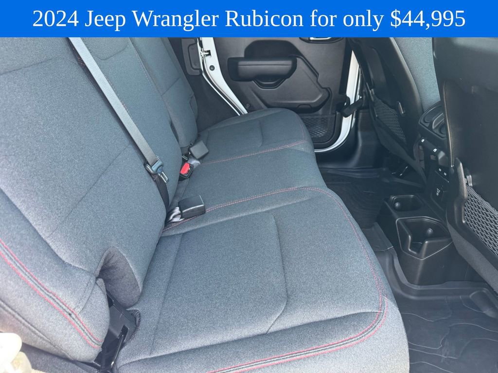Used 2024 Jeep Wrangler Unlimited Rubicon w/ Technology Group AWD/4WD image 11