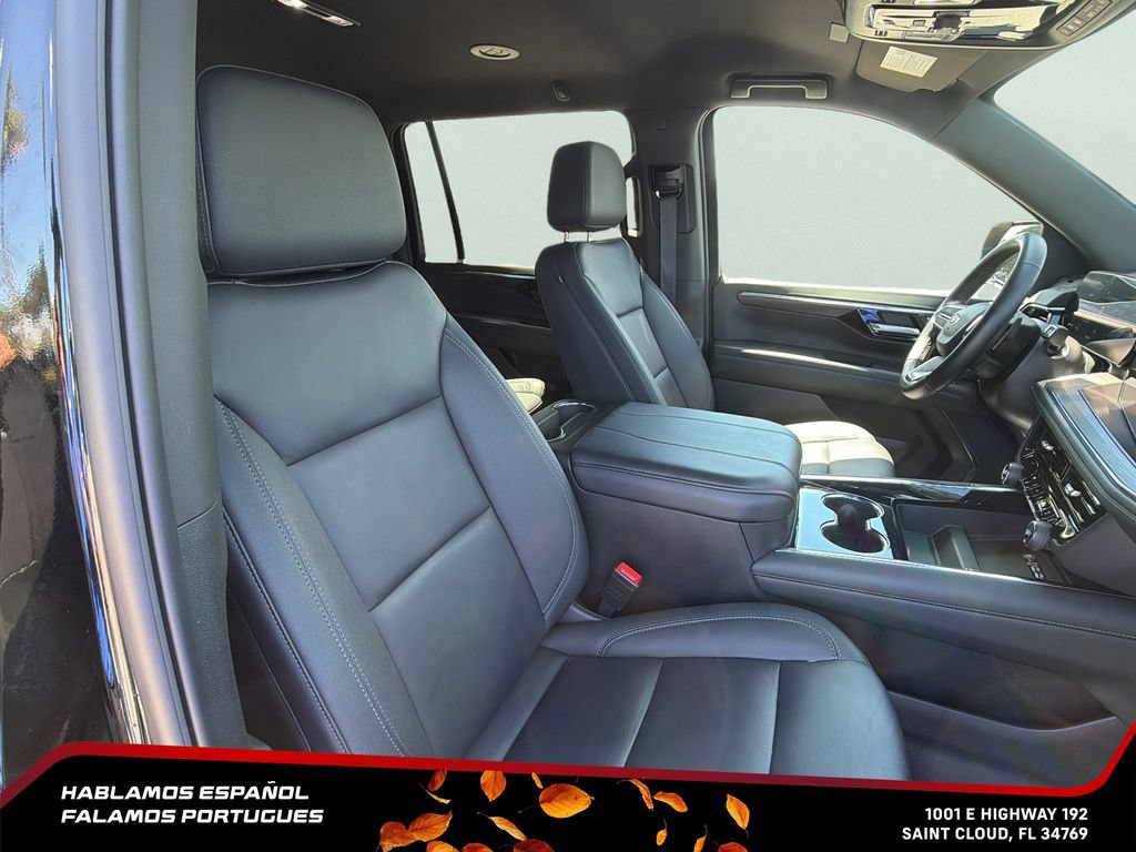 Certified 2026 Chevrolet Suburban LT w/ Comfort Package AWD/4WD image 37