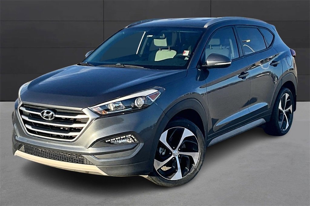 Used 2018 Hyundai Tucson Sport image 1
