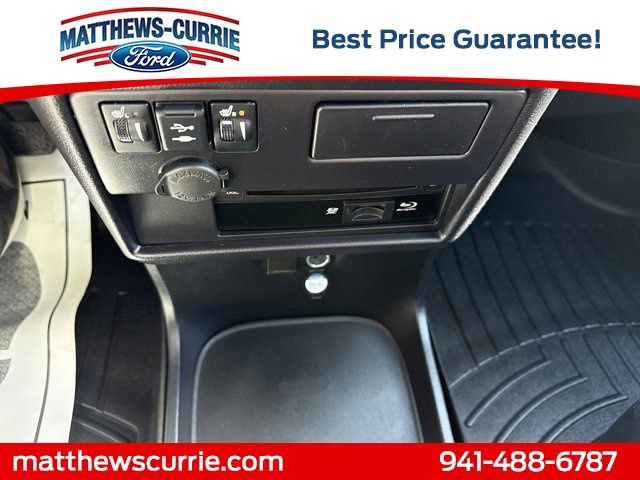 Used 2019 Toyota Sienna Limited Premium w/ Outdoor Package AWD/4WD image 21