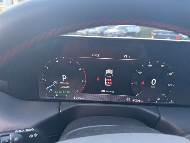 Used 2025 Nissan Armada PRO-4X image 14