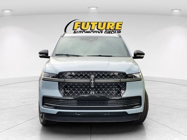 New 2026 Lincoln Navigator L Reserve w/ Jet Appearance Package AWD/4WD image 28