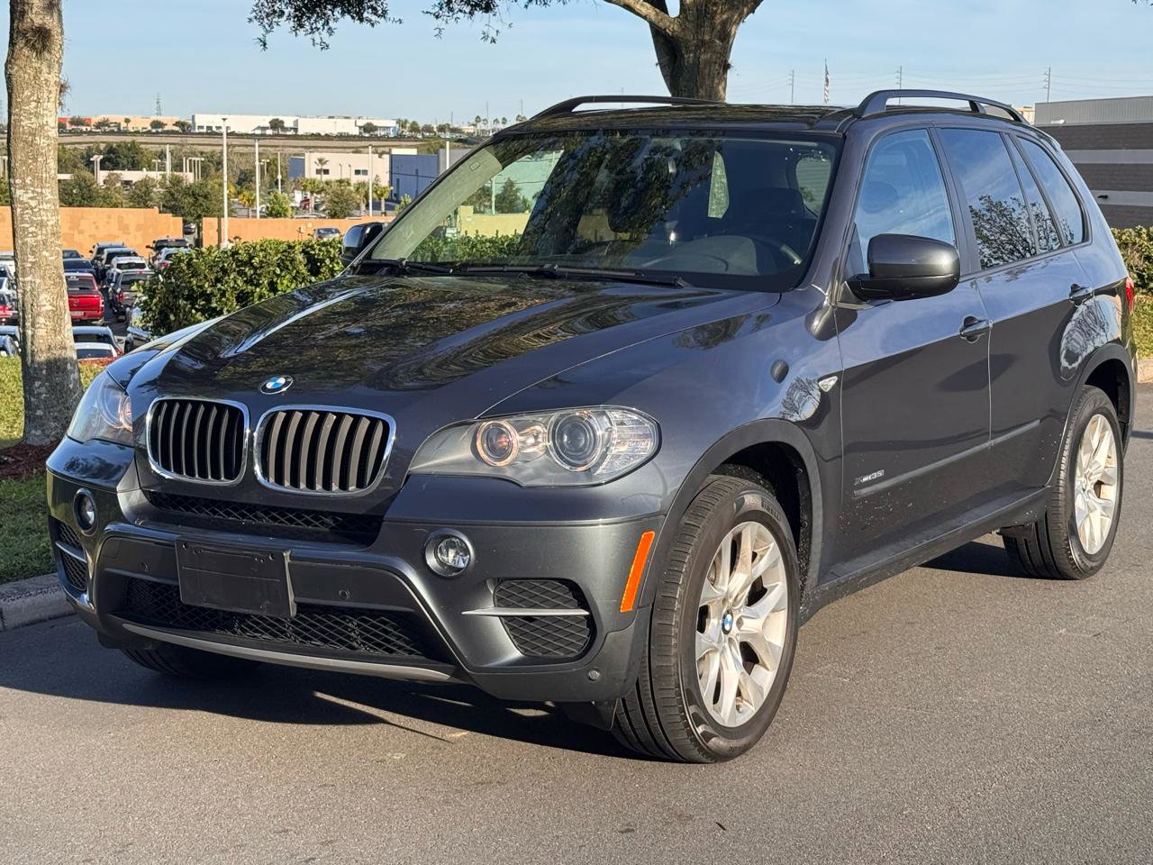 Used 2011 BMW X5 xDrive35i AWD/4WD image 2