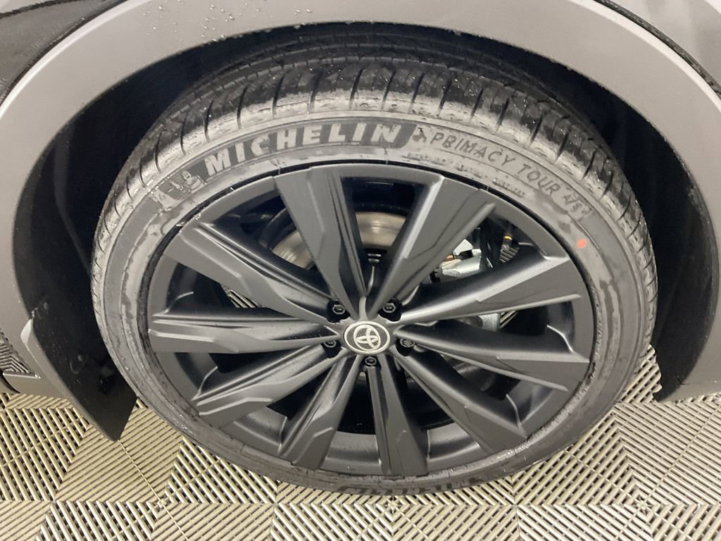 New 2026 Toyota Crown Nightshade image 10