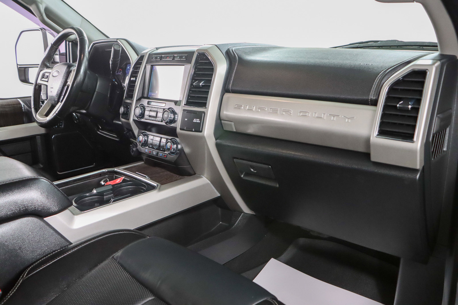 Used 2021 Ford F250 Lariat w/ Lariat Ultimate Package image 30