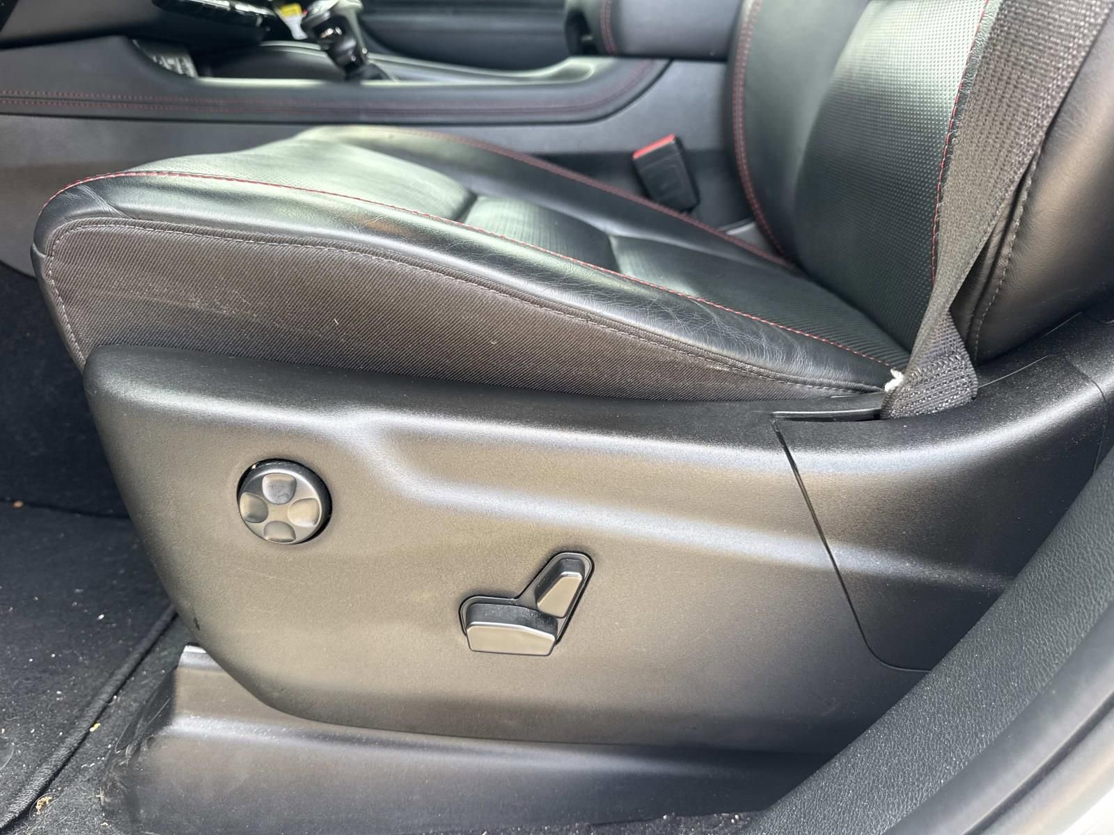Used 2024 Dodge Durango R/T RWD image 18