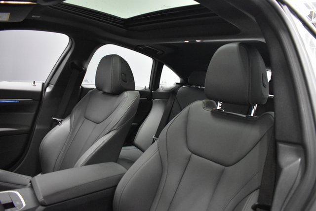 Used 2025 BMW 430i xDrive w/ Premium Package image 17