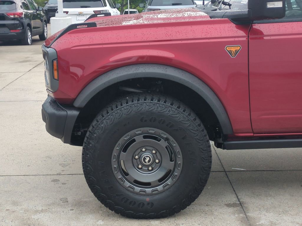 Used 2025 Ford Bronco Badlands AWD/4WD image 11
