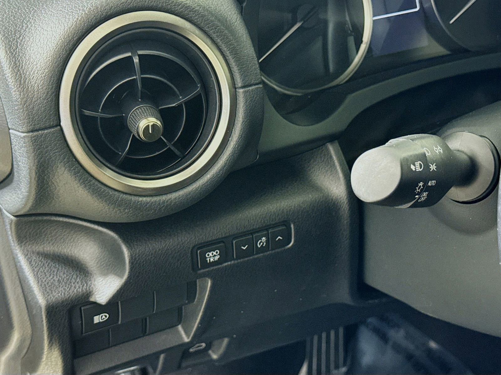 Used 2021 Lexus IS 300 300 w/ Comfort Package image 13