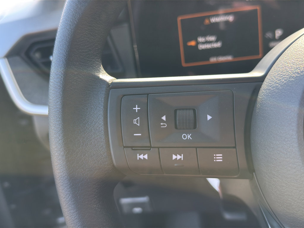 New 2026 Nissan Kicks S image 18