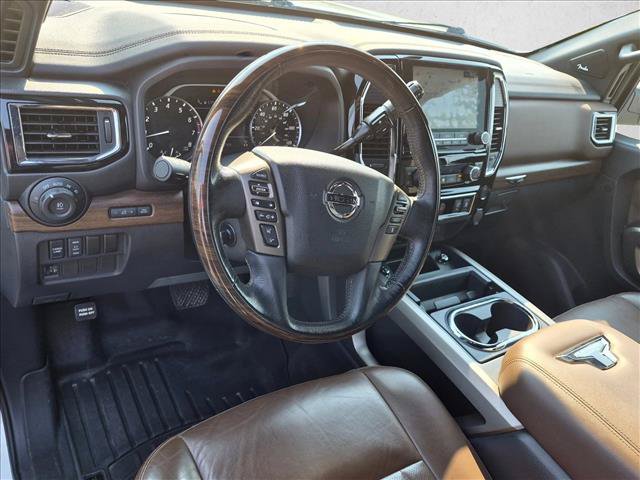 Used 2020 Nissan Titan Platinum Reserve w/ Protection Package 2 AWD/4WD image 15
