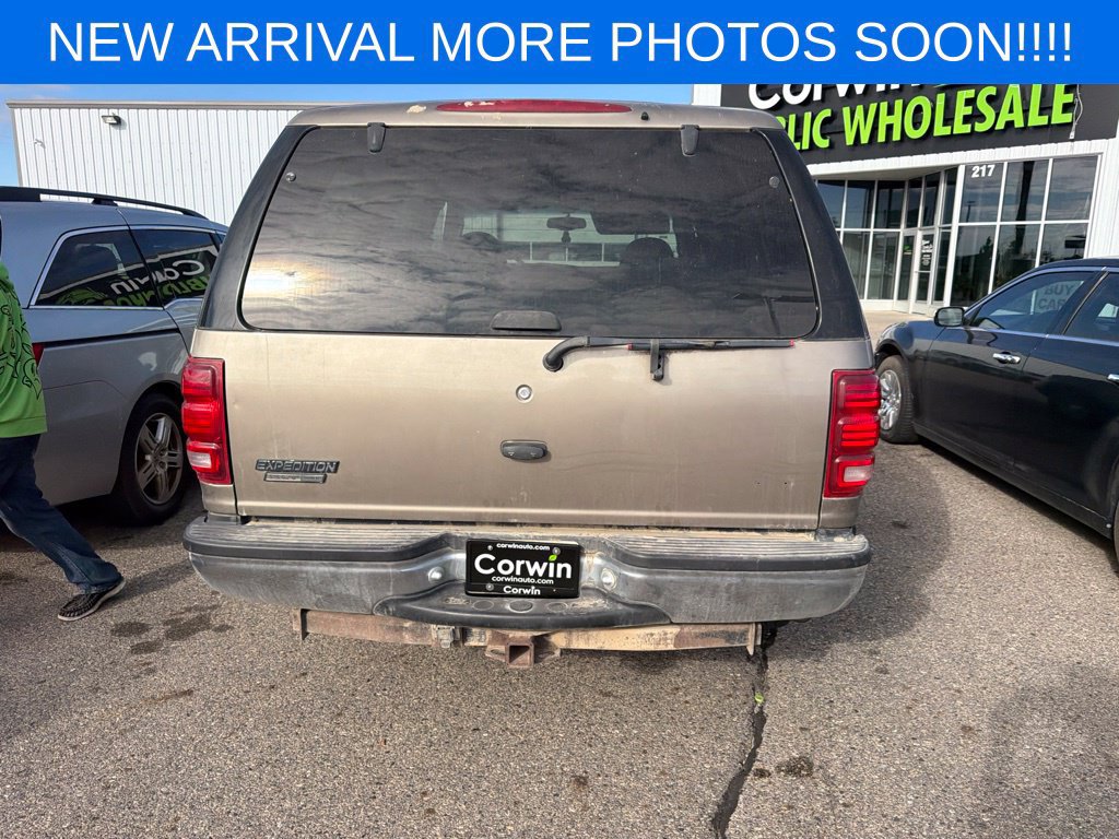 Used 2002 Ford Expedition XLT AWD/4WD image 6