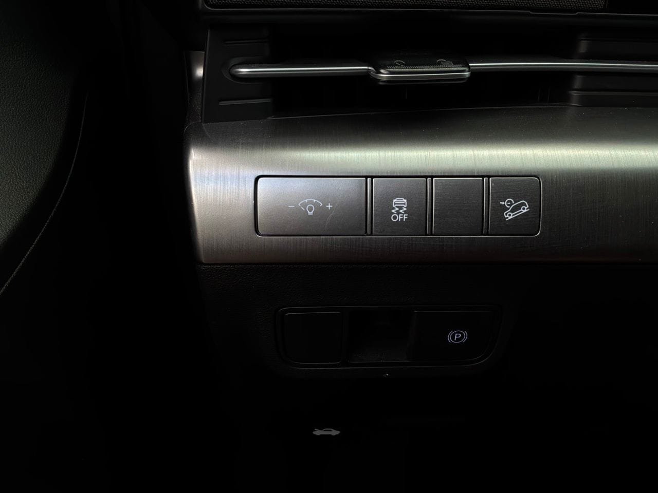 Used 2026 Hyundai Kona SEL Sport FWD image 24
