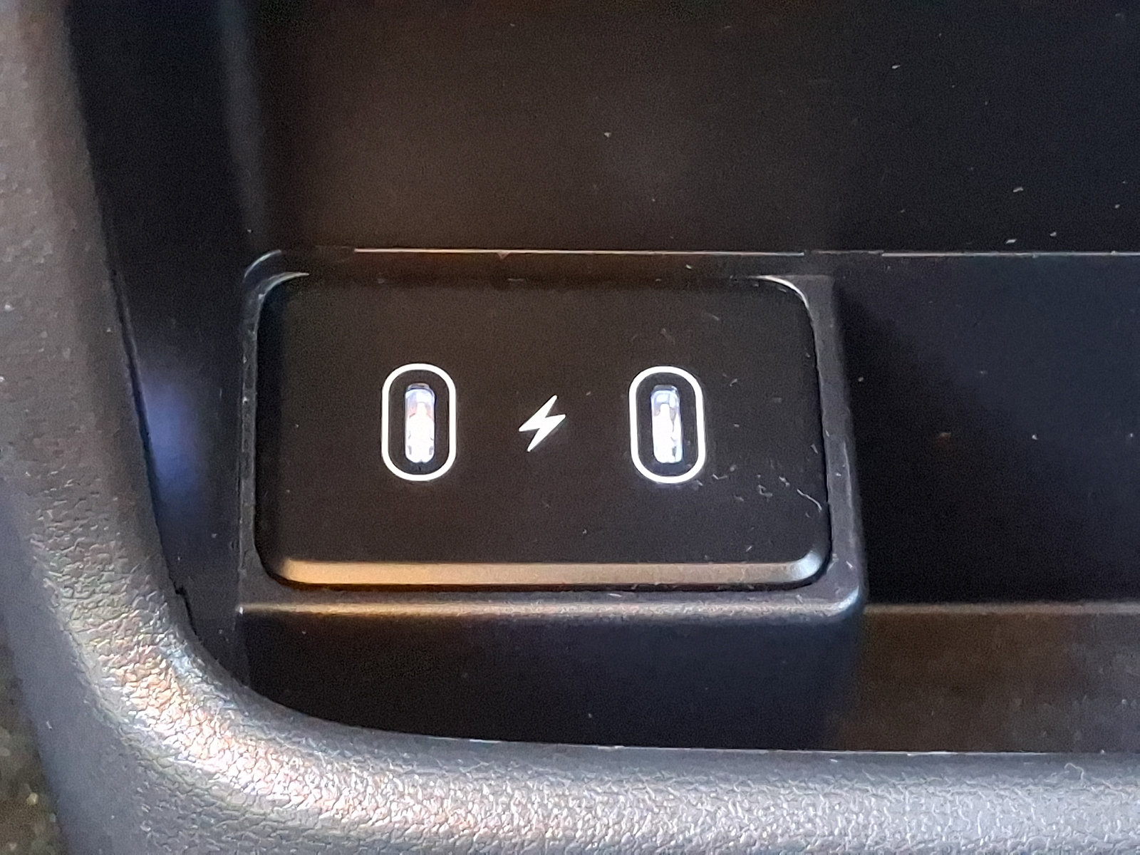 Certified 2025 Hyundai Kona SEL FWD image 11