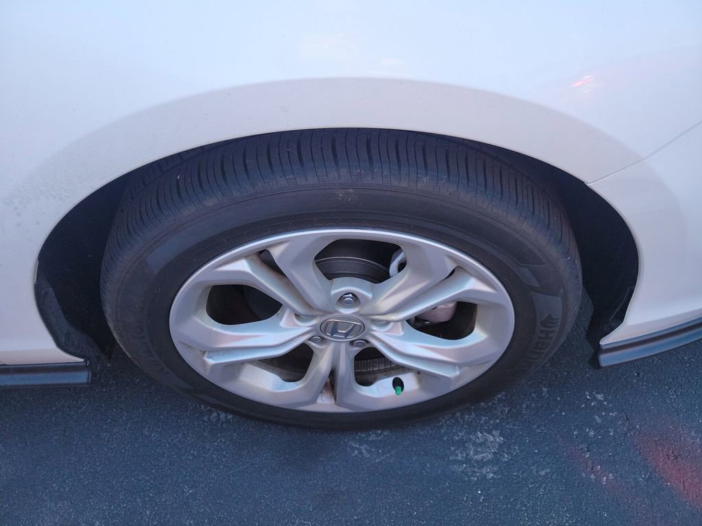 Used 2024 Honda Accord LX image 9