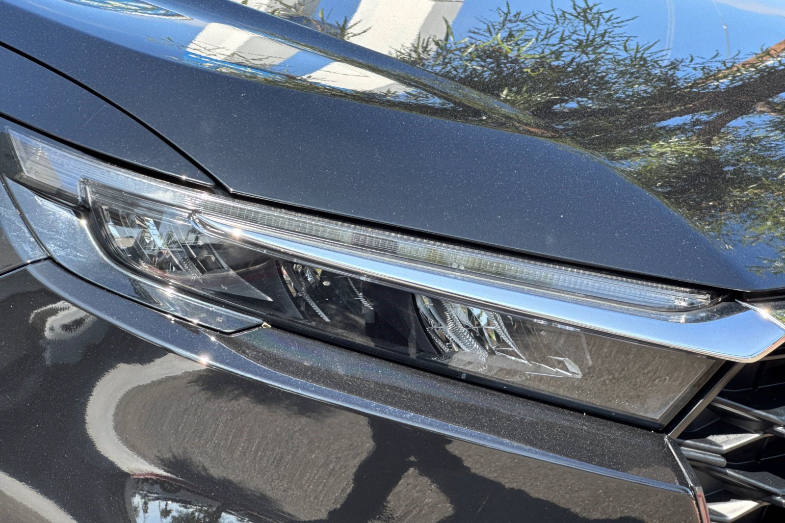 Used 2024 Honda CR-V LX image 11