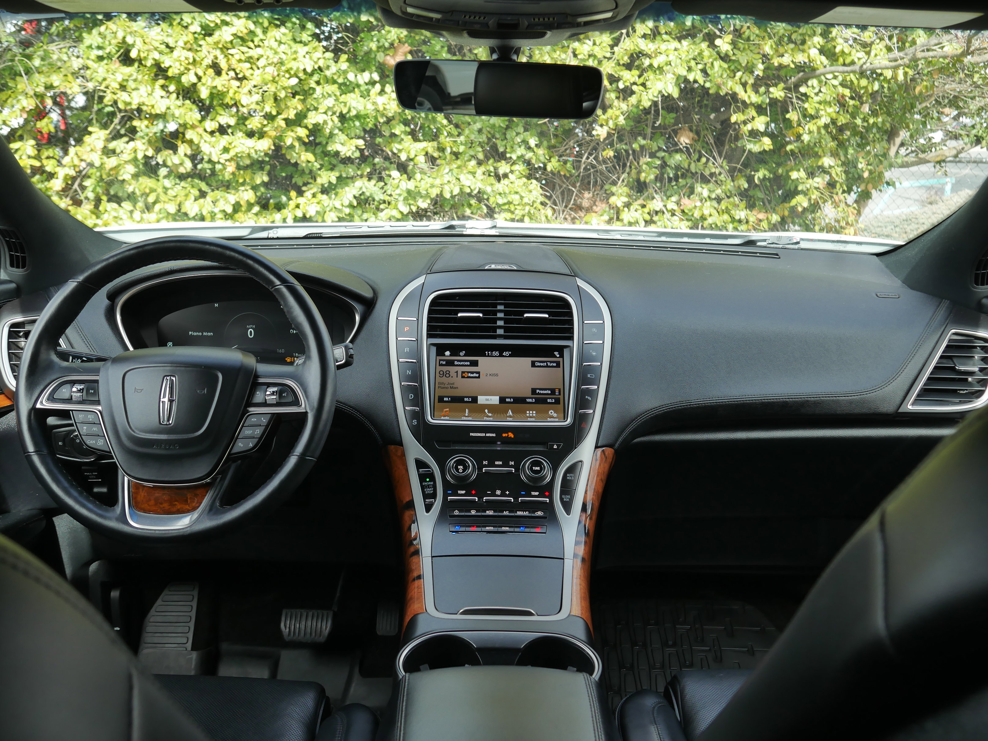 Used 2019 Lincoln Nautilus Reserve image 17