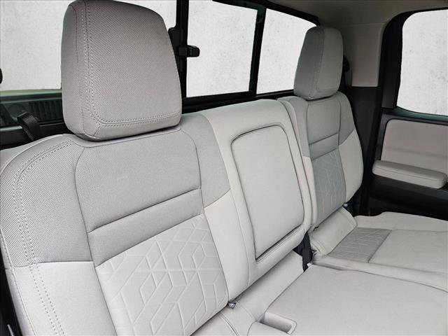 Used 2025 Nissan Frontier SV w/ SV Convenience Package image 15
