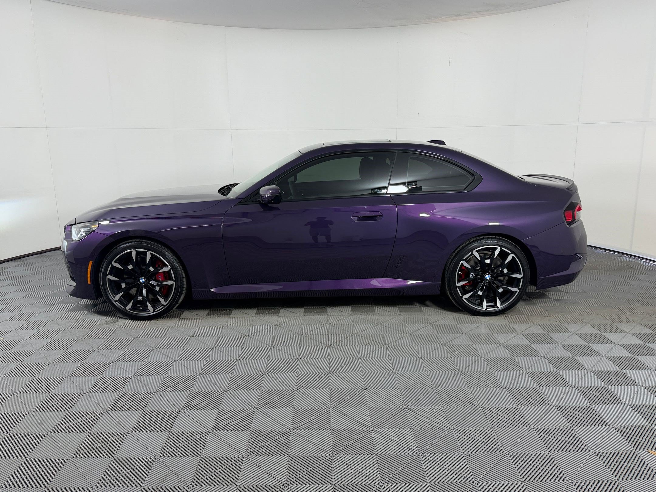New 2026 BMW 230i Coupe w/ Premium Package RWD image 2