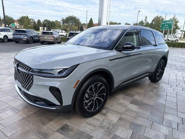 New 2026 Lincoln Nautilus Premier AWD/4WD image 5