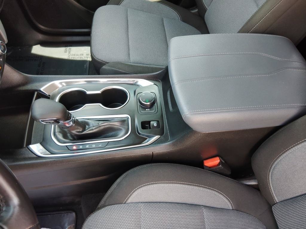 Used 2021 Chevrolet Traverse LT w/ LPO, Cargo Package AWD/4WD image 24