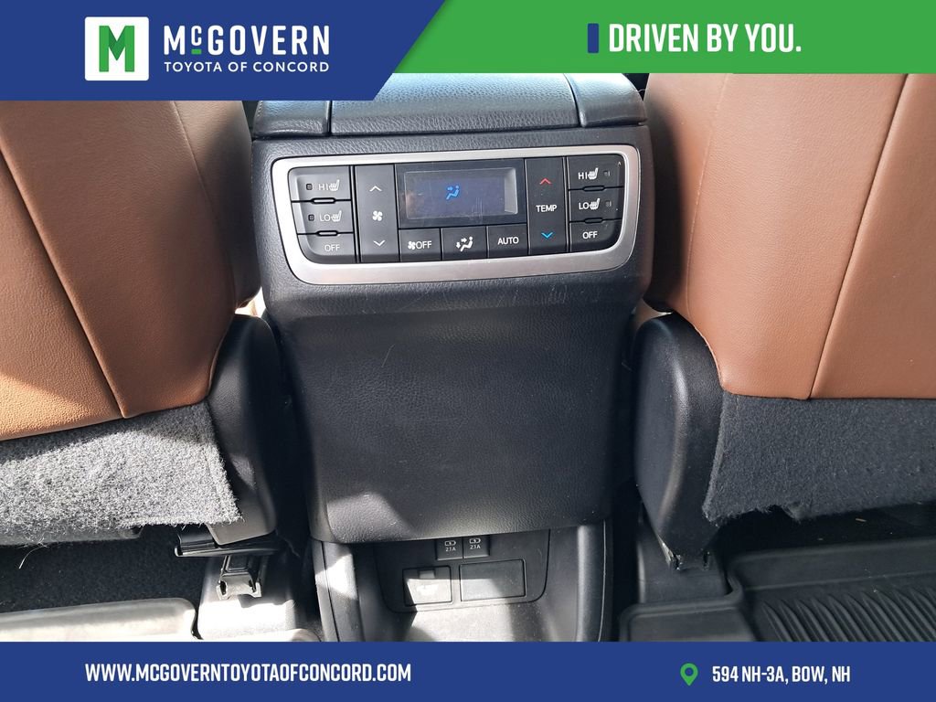 Used 2018 Toyota Highlander Limited Platinum AWD/4WD image 20