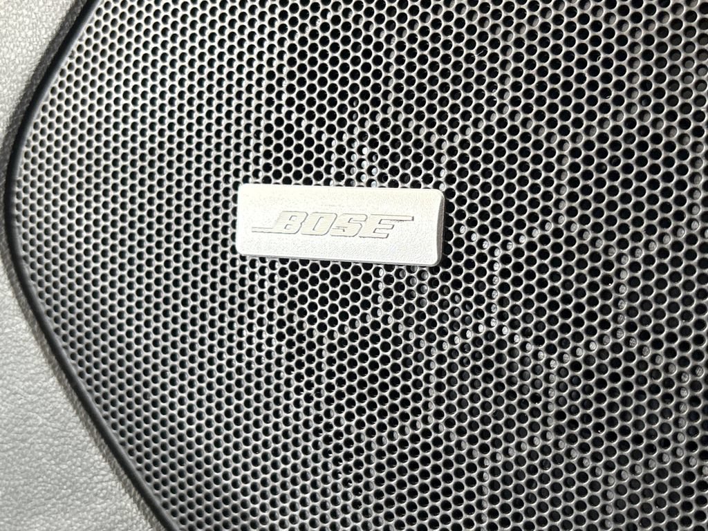 Used 2025 Chevrolet Blazer RS FWD image 43
