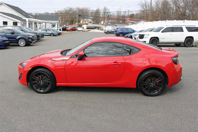 Used 2013 Scion FR-S image 5