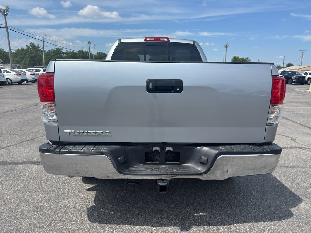 Used 2013 Toyota Tundra 4x4 Double Cab w/ SR5 Pkg image 8