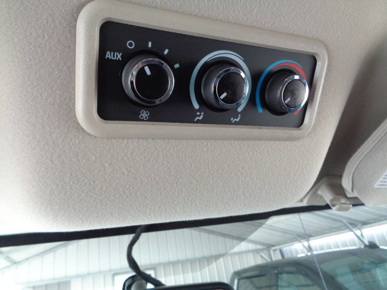 Used 2018 Chevrolet Express 2500 LT w/ LT Preferred Equipment Group image 70