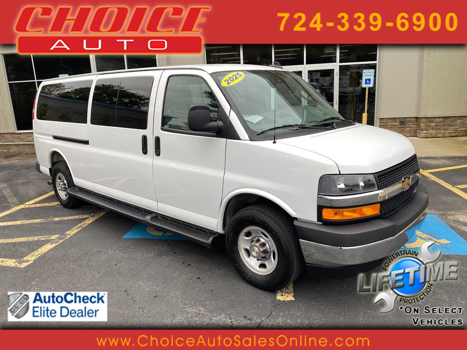 Used 2025 Chevrolet Express 3500 LT w/ LT Preferred Equipment Group RWD image 1