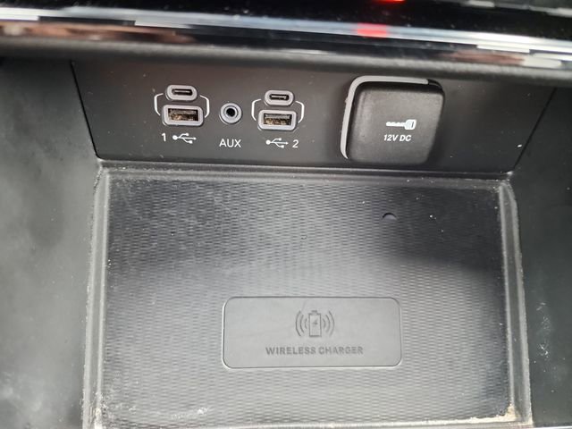 Used 2023 Jeep Grand Cherokee L Laredo image 19