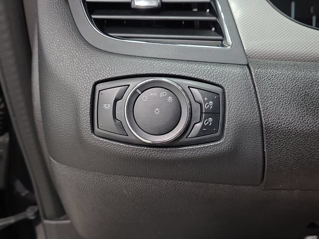 Used 2013 Ford Edge SEL FWD image 24