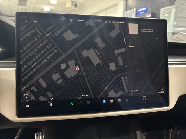 Used 2022 Tesla Model S Plaid image 21