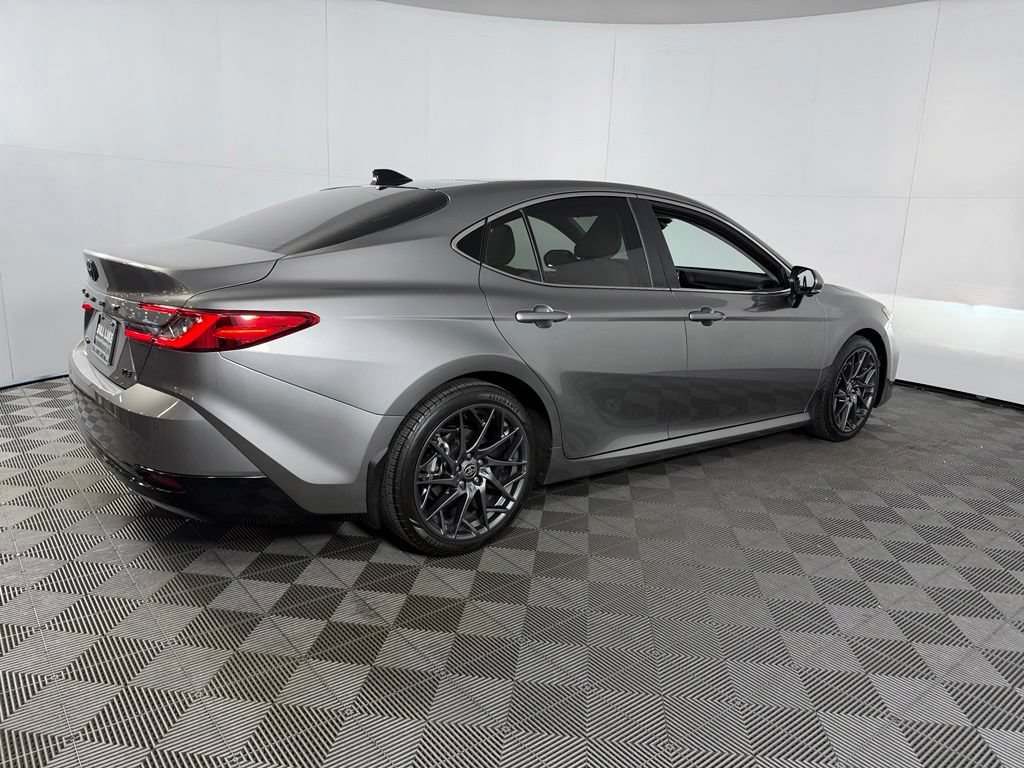 Used 2025 Toyota Camry XLE w/ Premium Plus Package FWD image 7