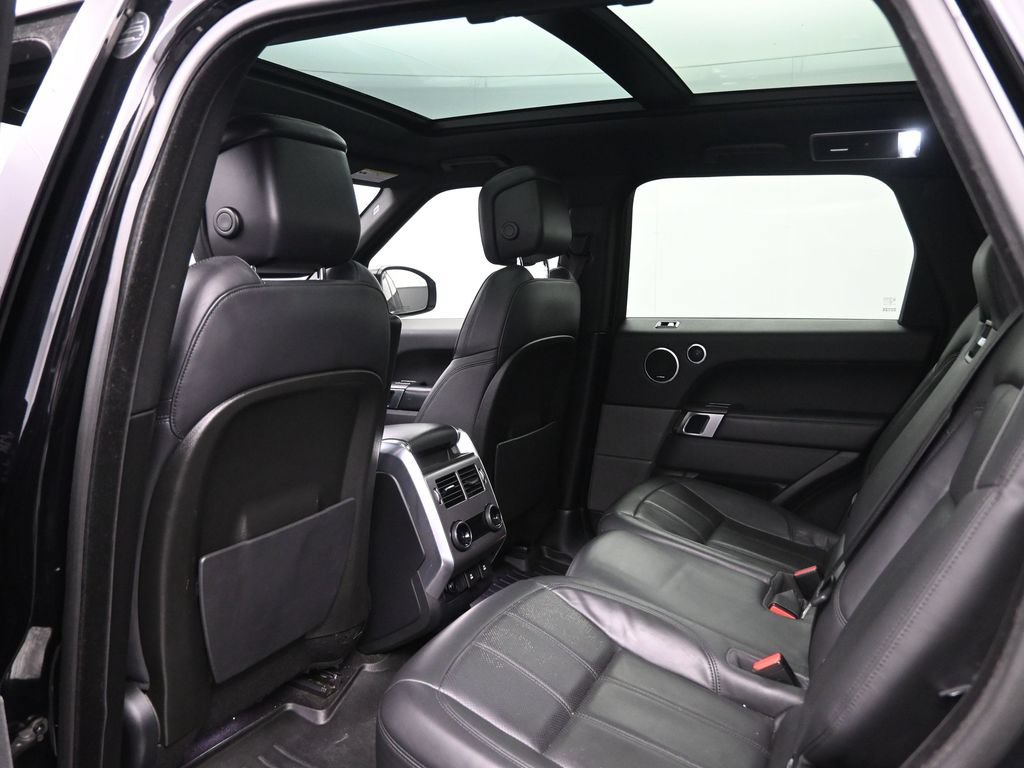 Used 2019 Land Rover Range Rover Sport HSE AWD/4WD image 25