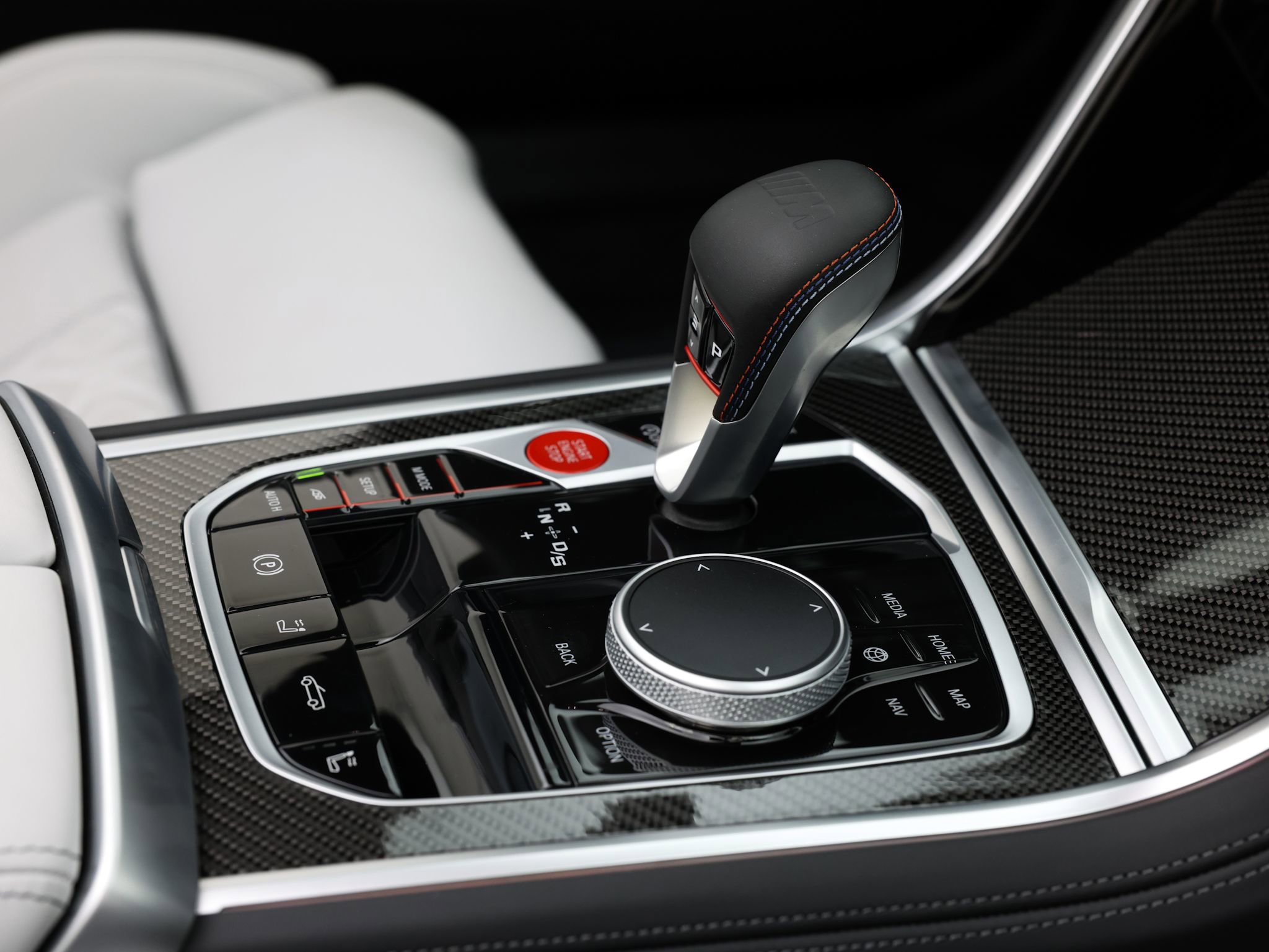 Used 2025 BMW M8 Competition w/ Driving Assistance Package image 22