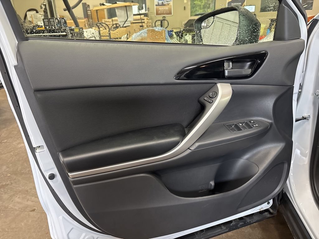 Used 2024 Mitsubishi Eclipse Cross Ralliart AWD/4WD image 19