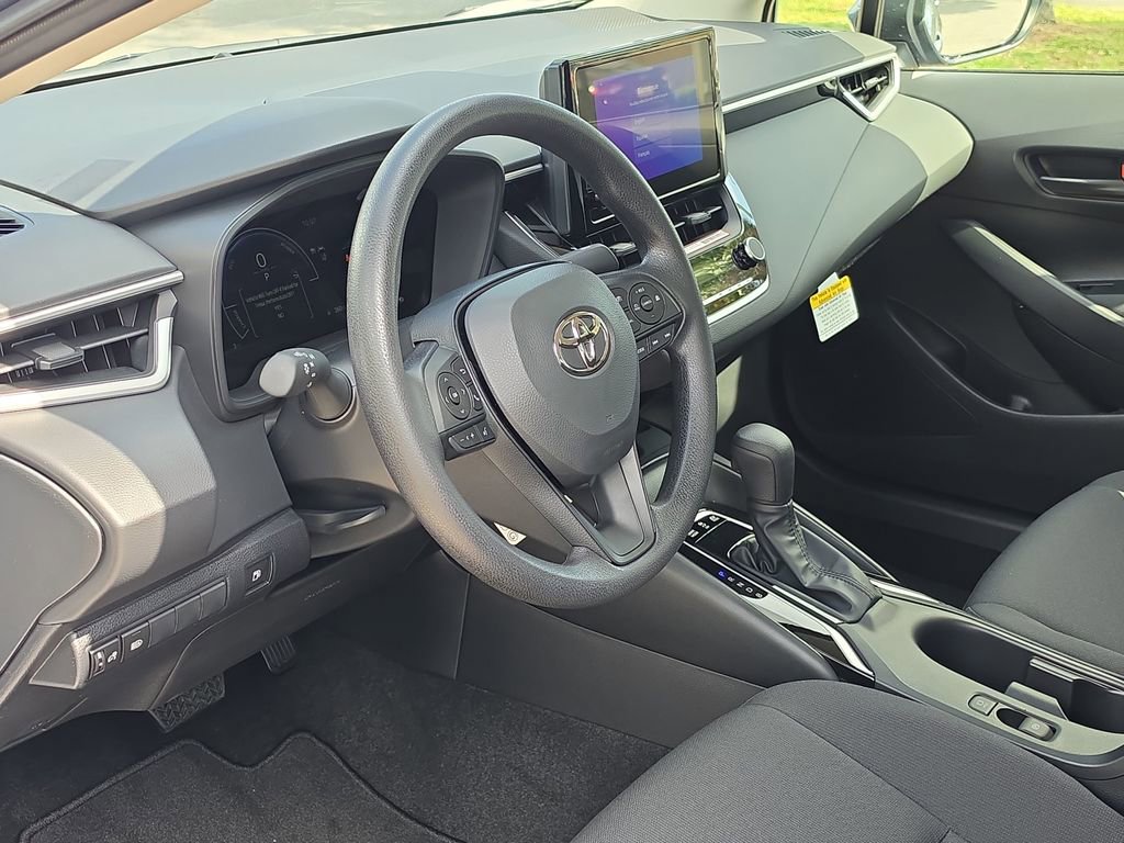 New 2026 Toyota Corolla LE w/ LE Premium Package FWD image 7