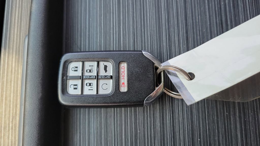 Used 2019 Honda Odyssey EX-L image 25