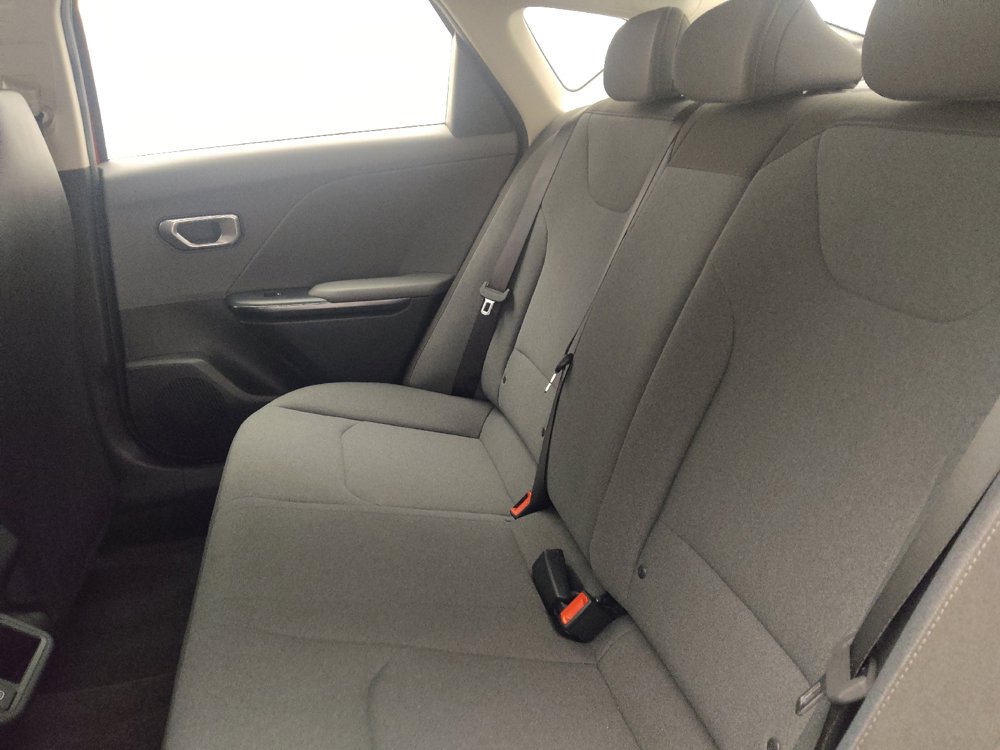 Used 2025 Kia K4 FWD image 18