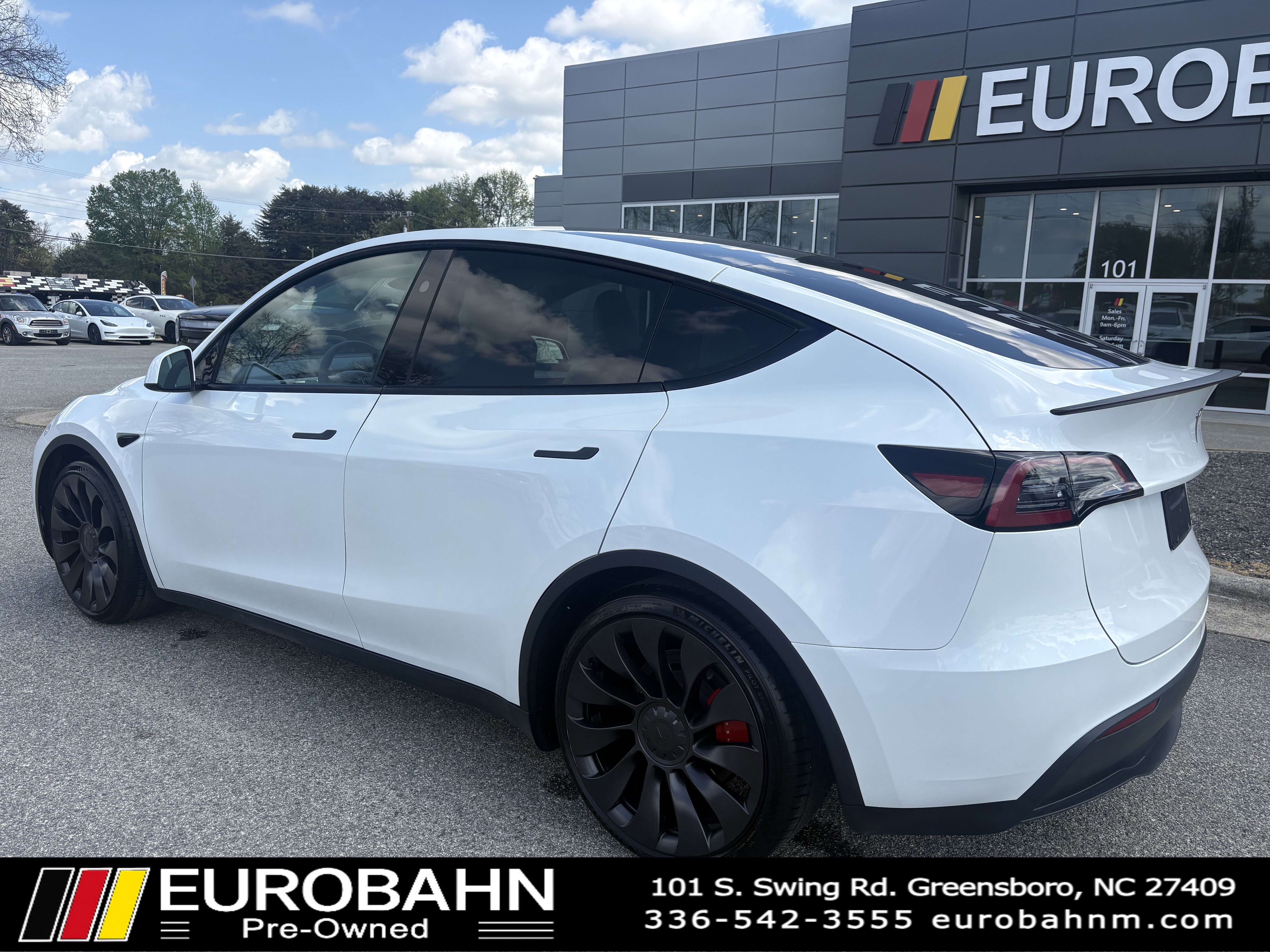 Used 2024 Tesla Model Y Performance image 29