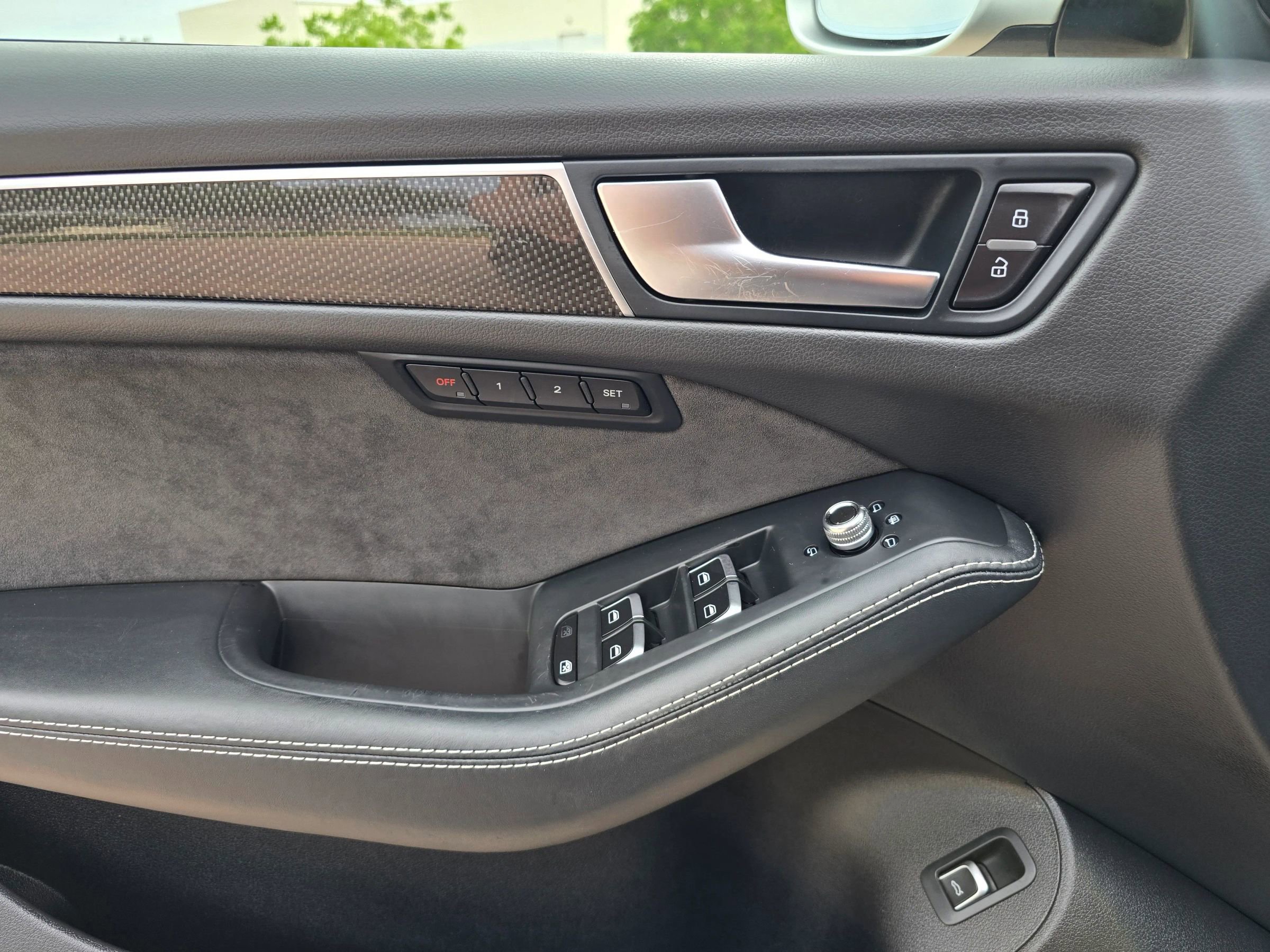 Used 2016 Audi SQ5 Prestige w/ Prestige Package AWD/4WD image 19