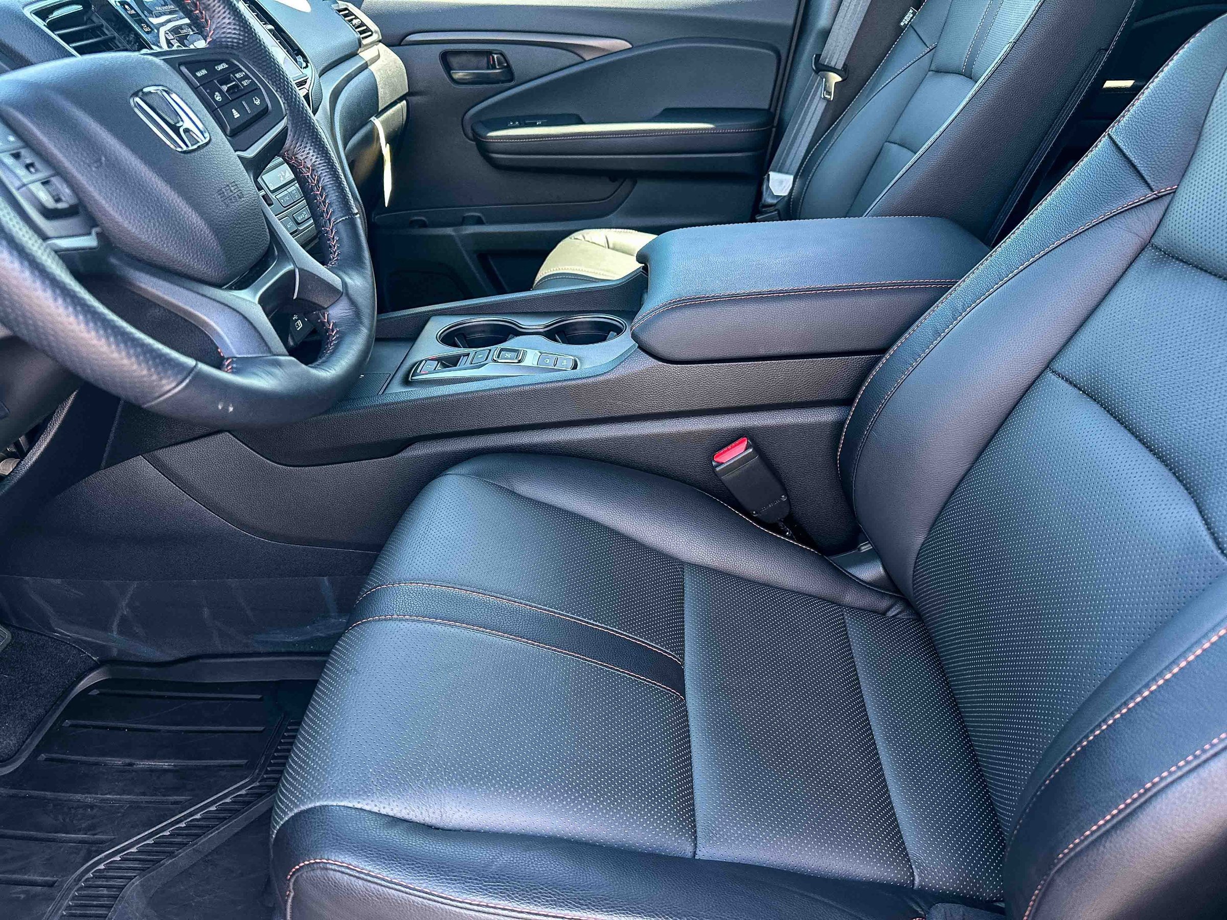Used 2025 Honda Ridgeline TrailSport image 13
