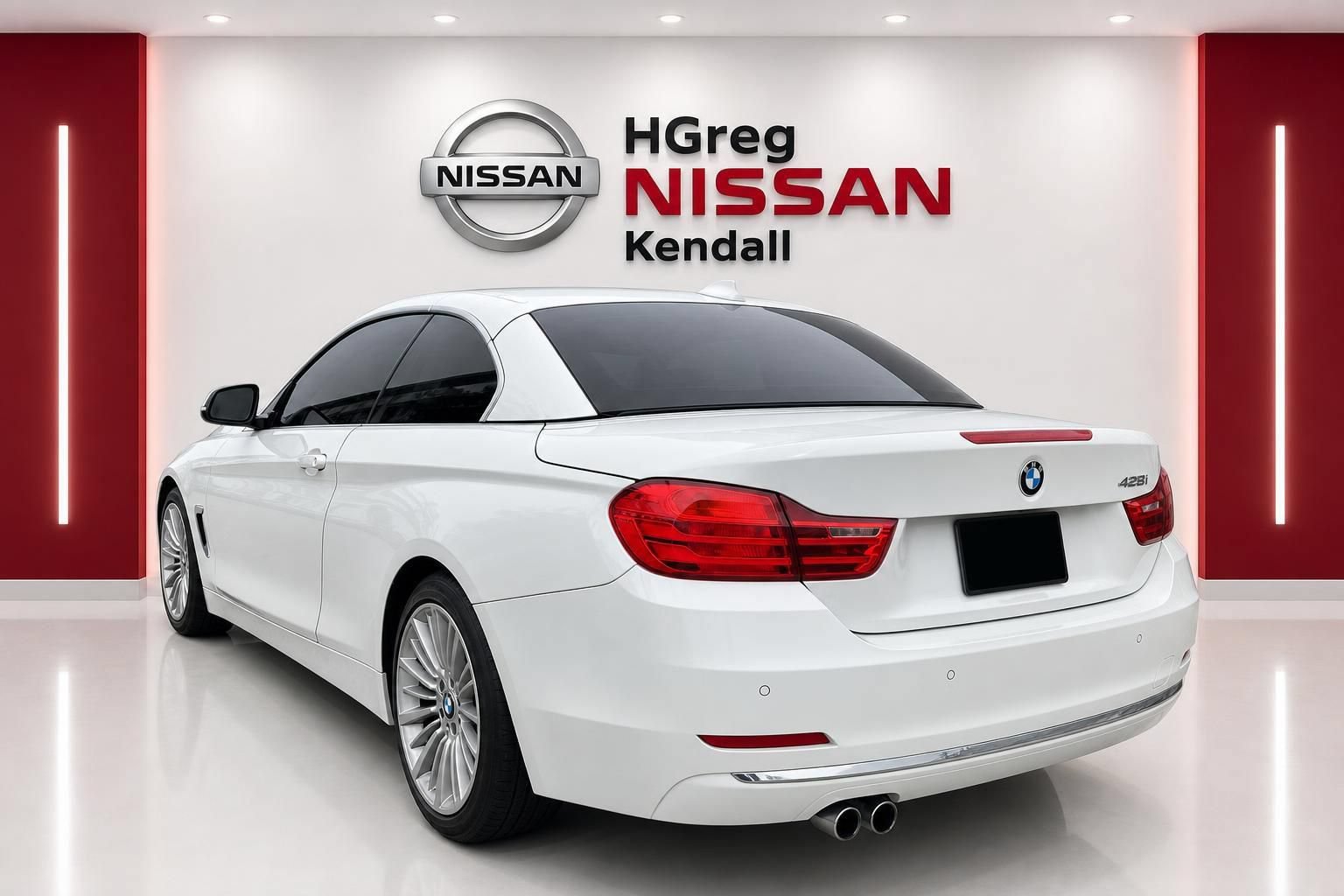 Used 2015 BMW 428i Convertible RWD image 2