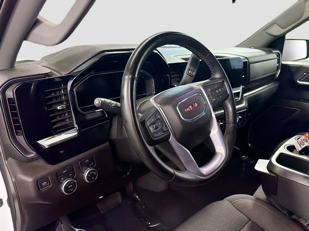 Used 2023 GMC Sierra 1500 SLE AWD/4WD image 12