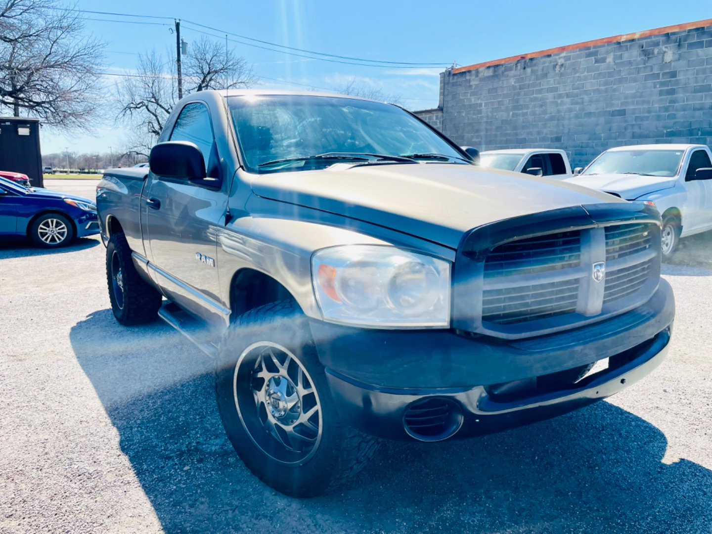 Used 2008 Dodge Ram 1500 Truck SLT image 3