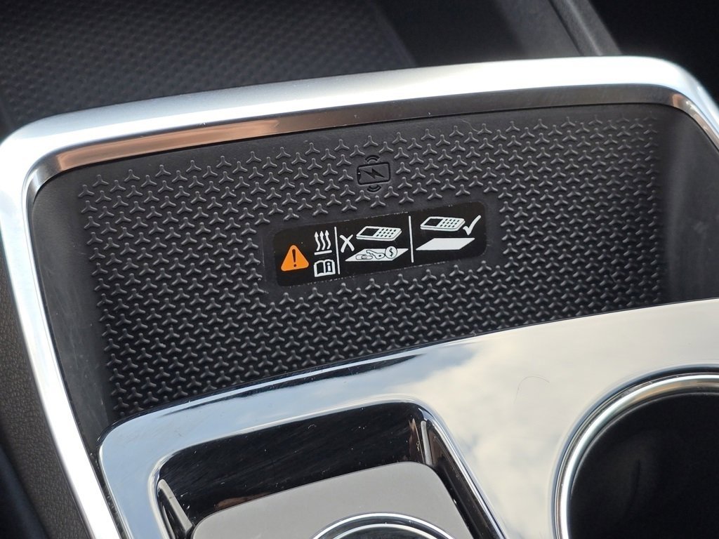 Used 2026 Chevrolet Equinox ACTIV w/ Convenience Package III image 12