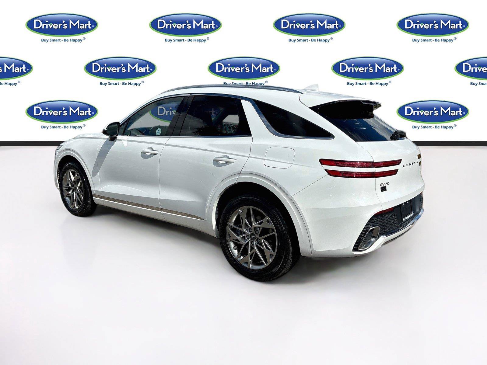 Used 2025 Genesis GV70 2.5T AWD/4WD image 5