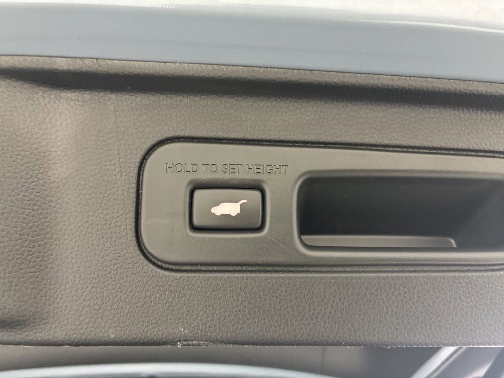 Used 2024 Honda Pilot TrailSport image 7